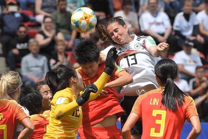 中国女足vs德国